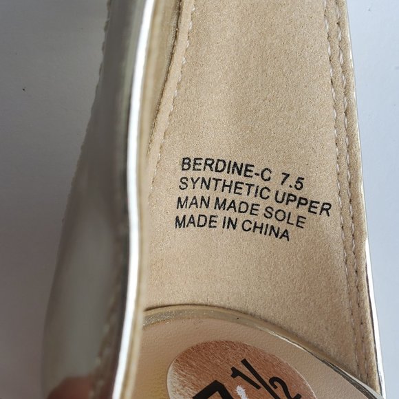 Bebe and Co. Berdine C Clear Plastic and Gold Metallic Stiletto Heels Sz 7.5 - Picture 6 of 6